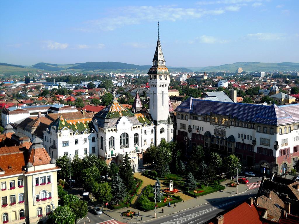 Grand Hotel Târgu-Mureş Exterior foto